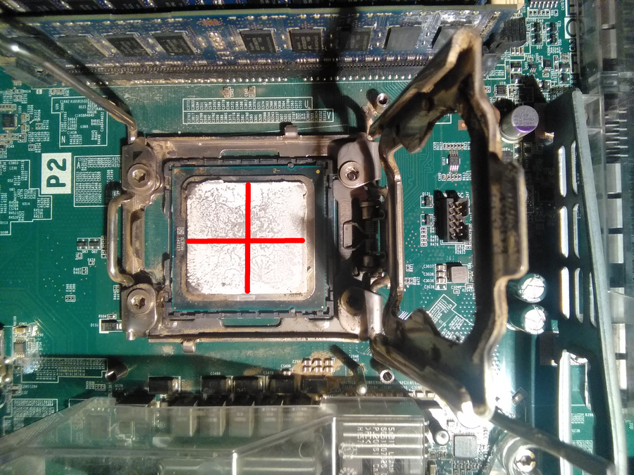 fuss_hardware_applying_thermal_paste_to_cpus_the_cross_technique.png