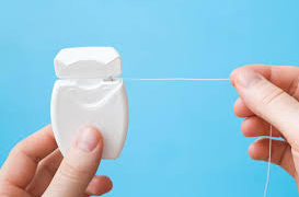 medicine_pharmacology_common_conditions_teeth_preservation_floss.png